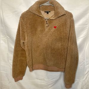 TOPSHOP comfy pullover sweater with half zip and heart detail!